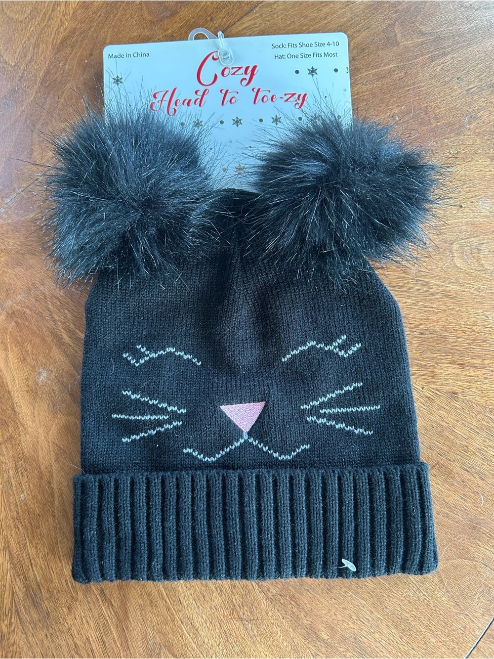 Girls kitty cozy winter hat nwt